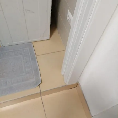 Apartment L'etrange Rendez-vous Tome 2 *